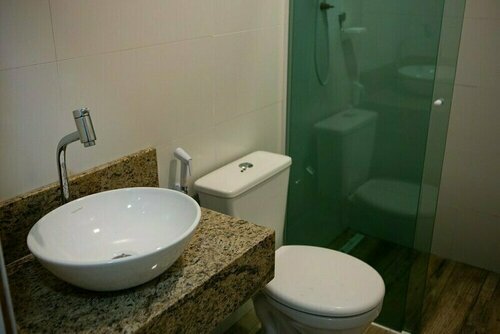 Hostel House Santinho, Забронировать Хостел Отели Флорианополиса с парковкой, Парковка