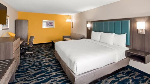 Magnuson Hotel Downtown North Nashville, Varaa Hotelli Nashville International Airport 