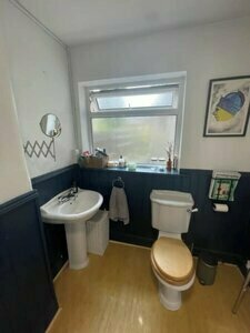 Modern Farmhouse-style 1BD Flat - Wood Green!