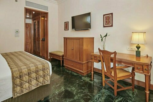 The Ummed Ahmedabad, Book Hotel Hoteller i Gujarat med parkering, Parkering