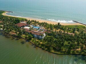Avani Kalutara Resort, Buchen Sie Resort Katukurunda 