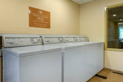 Candlewood Suites Fort Myers/Sanibel Gateway by IHG, Забронировать Отель Форт-Майерс-Бич Fort Myers Area