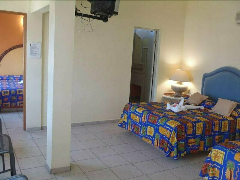 Cactus Inn