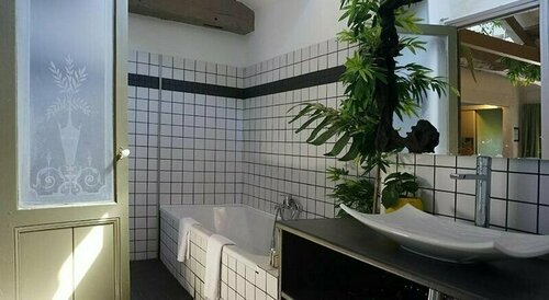 Hostellerie Le Potin Gourmand, Book Ferieresort Hoteller i Burgund med parkering, Parkering