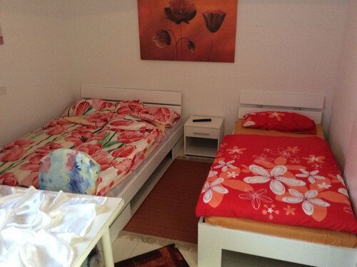 Blumenhotel, Забронировать Отель Бергнойштадт Bergisches Land