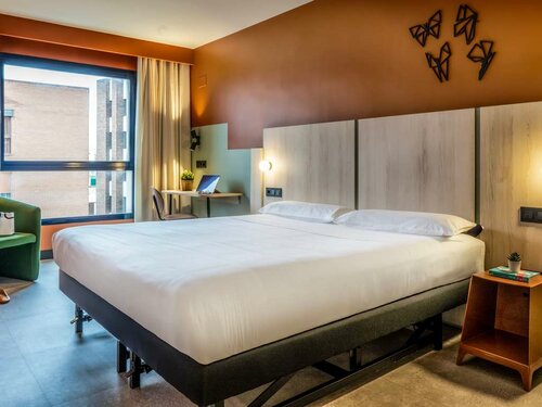 Ibis Styles Zaragoza Centro, Забронировать Отель Отели Сарагосы с завтраком, рядом с Памятник «Фуэнте-де-ла-Испанидад», Завтраки