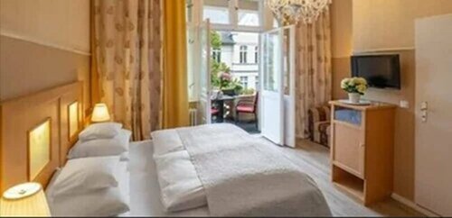 Hotel Augusta Am Kurfürstendamm, Reserva ahora Hotel Charlottenburg-Wilmersdorf Berlín, cerca de C. Bechstein Centrum Berlin