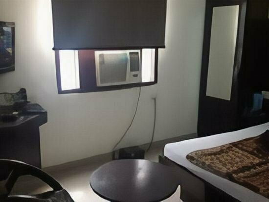 Hotel Shree Ram Deluxe