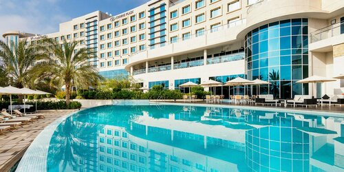 Crowne Plaza Muscat Ocec by IHG Hotel, Boek Hotel 5-sterren hotels in Muscat, 5*