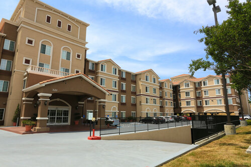 Staybridge Suites Silicon Valley - Milpitas by IHG, Забронировать Отель Милпитас Silicon Valley