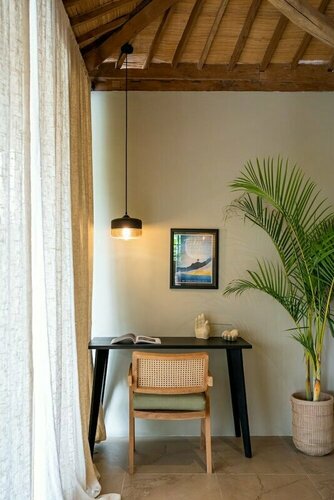 Rumah Cinta Mia Villa, Book Villa Hoteller i Pererenan med parkering, Parkering
