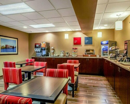 Comfort Inn & Suites Grafton-Cedarburg, Réserver Hôtel Hôtels SPA à Wisconsin, SPA
