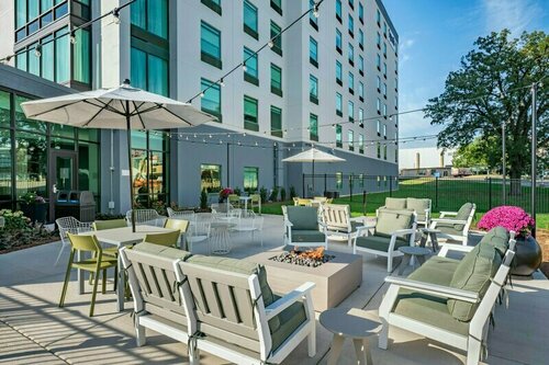 Spark By Hilton Madison Central, Prenota Hotel Hotel 3 stelle a Madison, 3*