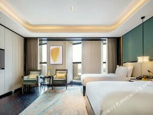 Super 8 Hotel