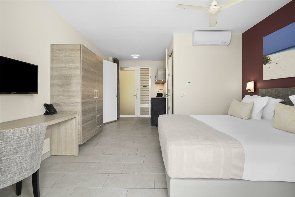 Delfins Beach Resort Bonaire, Tapestry Collection by Hilton