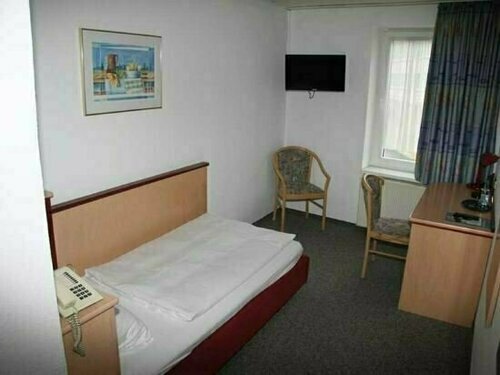 Vorsfelder Hof, Rezervasyon Otel Wolfsburg Brunswick Land