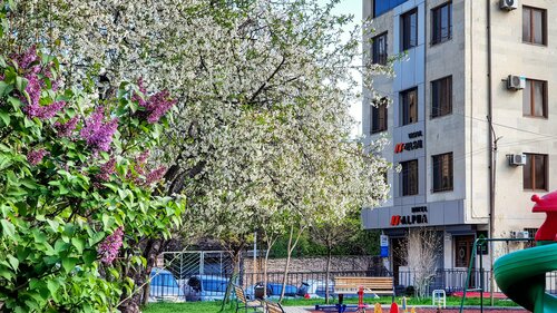 Hotel Alpha, Rezervasyon Otel Erivan Ermenistan, Yerevan Cascade yakınında