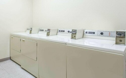 Days Inn by Wyndham Lexington, Book Hotel Lexington North Carolina