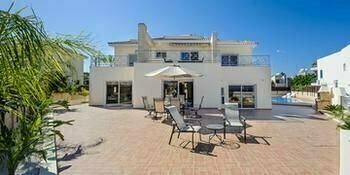 Oceanview Luxury Villa 196
