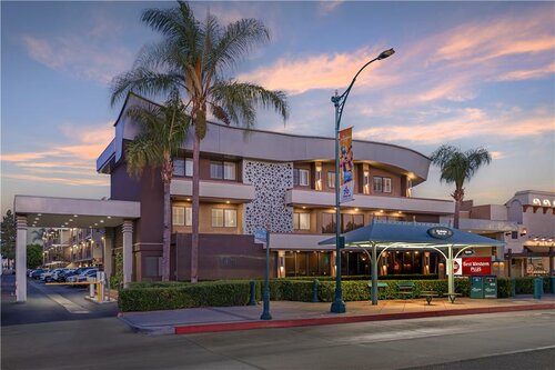 Best Western Plus Park Place Inn - Mini Suites, Забронировать Мини-отель Анахайм Disneyland California