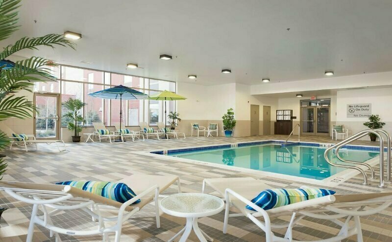 Hampton Inn & Suites by Hilton Airdrie