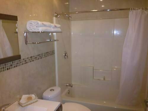 Hotel Oliver Inn - Business Class, Book Hotel Hoteller i El Bajio med pool, Swimmingpool