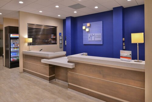 Holiday Inn Express & Suites Pasadena - Los Angeles by IHG, Забронировать Отель Пасадена Большой Лос-Анджелес