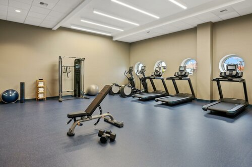 Hotel Indigo Seattle Everett Waterfront Place by IHG, Забронировать Отель Эверетт штат Вашингтон