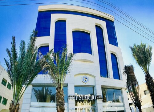 The Seventh Star Hotel Suites, Đặt Khách sạn Khách sạn ở Amman Governorate có chỗ đỗ xe, Bãi đậu xe