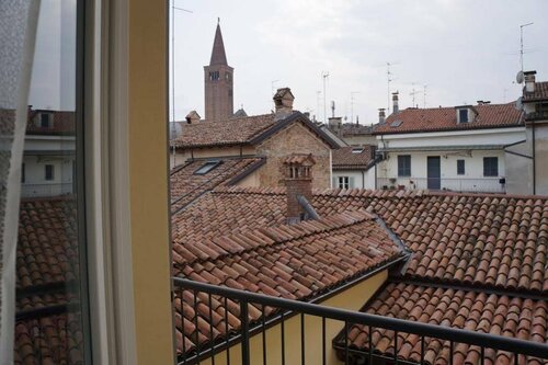 Domus San Martino GuestHouse, Забронировать Гостевой дом Пьяченца Эмилия-Романья