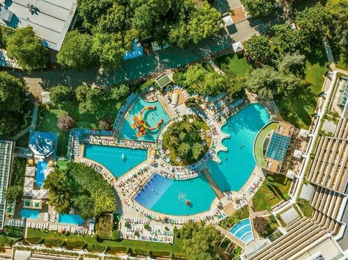 Flamingo Grand Hotel & SPA, Buchen Sie Resort Hotels mit Pool in Provinz Varna, Schwimmbad