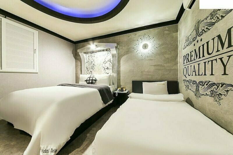 Bally Hotel