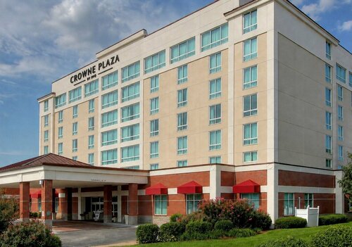 Holiday Inn University Plaza-Bowling Green by Ihg, Забронировать Отель Отели Боулинг-Грин с парковкой, рядом с Sloan Convention Center, Парковка