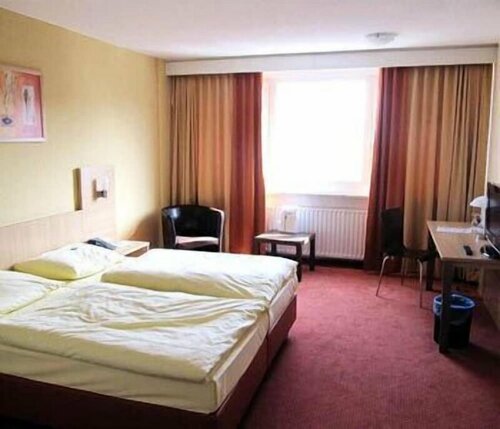 Opal Hotel, Забронировать Отель Идар-Оберштайн Хунсрюк