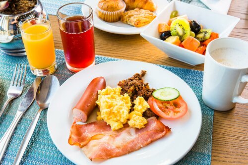 Holiday Inn Express Sandton-Woodmead, an IHG Hotel, Buchen Sie Hotel Sandton Randburg