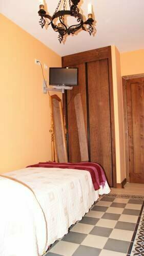 Hotel Rural India Chica, Забронировать Отель Медина-де-Риосеко Valladolid Province