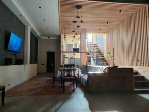 Veranda House