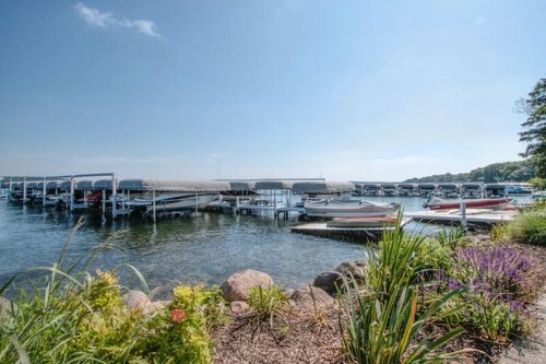 Gorgeous 4 BDR Home in Popular Abbey Springs!, Prenota Casa vacanze Cottage a Fontana, Cottage