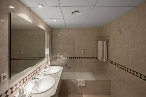 Hotel Agamenón Affiliated by Senator, Prenota Hotel Hotel 4 stelle a Minorca, 4*