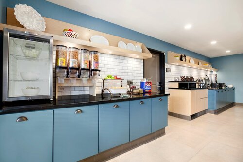 Country Inn & Suites by Radisson Roseville - St Paul, Забронировать Отель Отели Розвилл с парковкой, Парковка