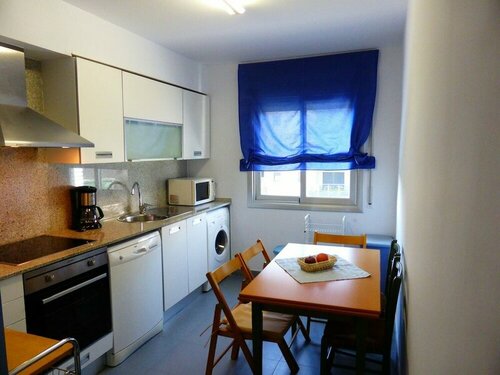Apartamentos Blue Moon, Забронировать Апартаменты/квартира Отели Салоу с бассейном, рядом с Концертный зал городского театра, Бассейн
