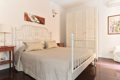 Suite Pantheon Apartment with Jacuzzi, Book Lejlighed Rom Lazio