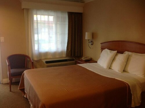 Hyland Inn Van Nuys, Забронировать Мотель Ван-Найс San Fernando Valley