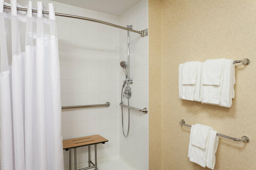 Holiday Inn Bangor, Book Hotel All inclusive-hoteller i New England, Alt inklusive