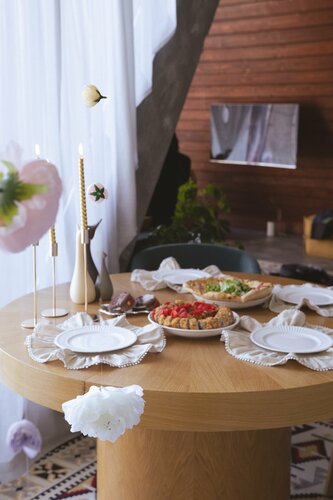 Four Rocks, Забронировать Гостевой дом Отели Дагестана с парковкой, Парковка