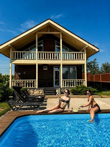 Dzhan Tugan, Prenota Affittacamere Hotel a Central Russia con piscina, Piscina
