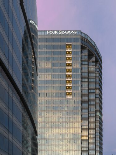 Four Seasons Hotel Bengaluru at Embassy ONE, Забронировать Отель Отели штата Карнатаки с парковкой, Парковка