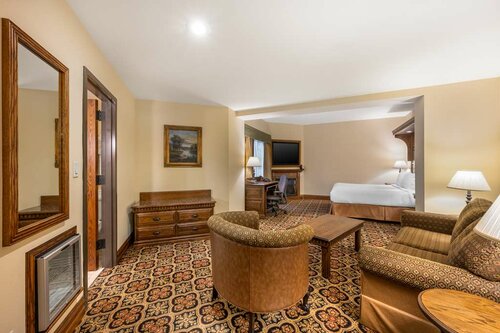Best Western Premier Mariemont Inn, Забронировать Отель Цинциннати штат Огайо