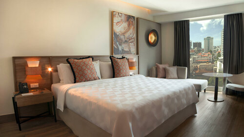 Holiday Inn Santo Domingo Hotel & Suites, Reservar Hotel Hotéis em Santo Domingo com estacionamento, Estacionamento
