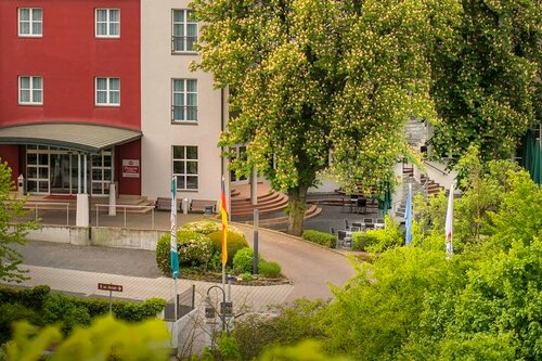 Best Western Premier Hotel Villa Stokkum, Забронировать Отель Отели земли Гессена с питанием, Пансион